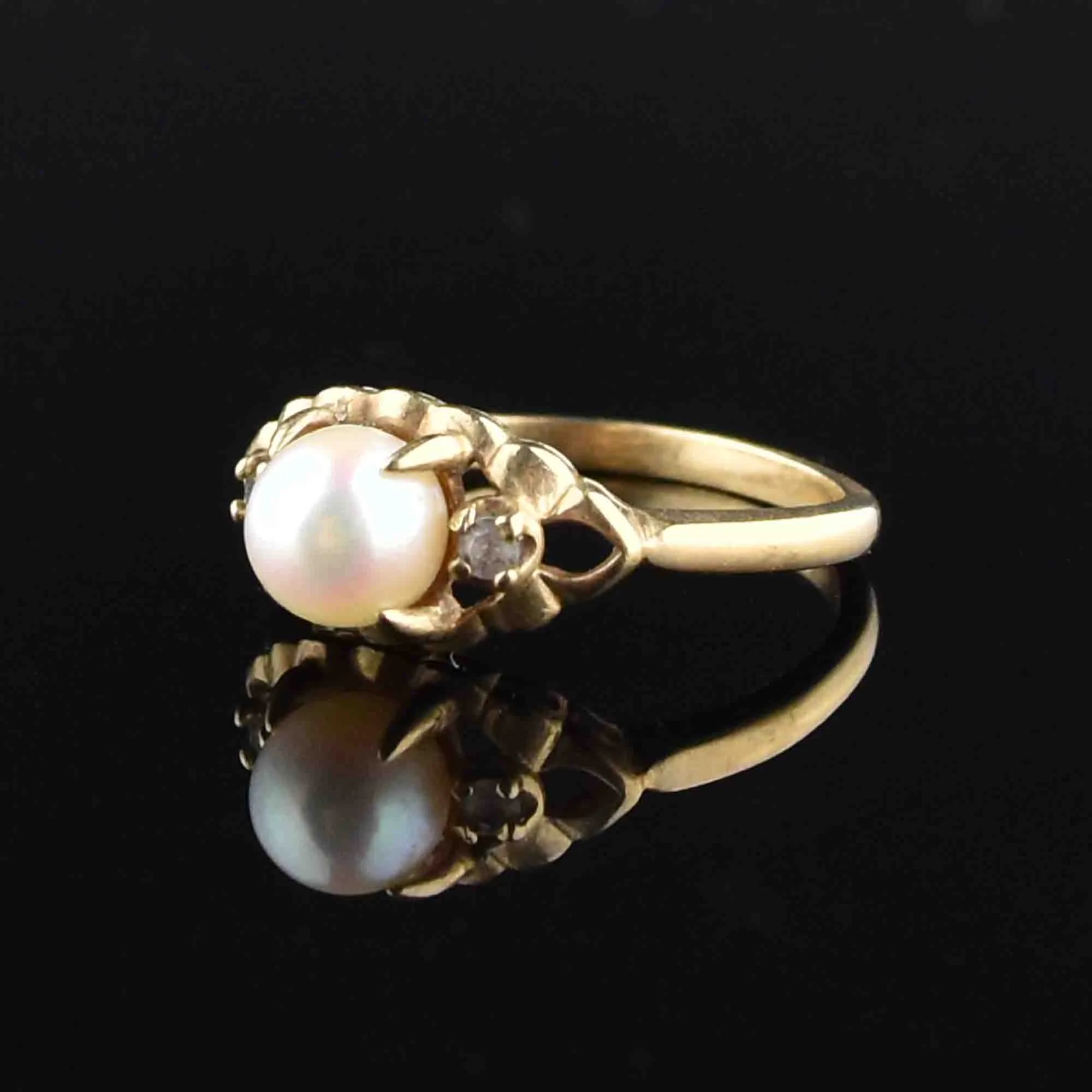 10K Gold Pearl Solitaire Engagement Ring, Sz 6