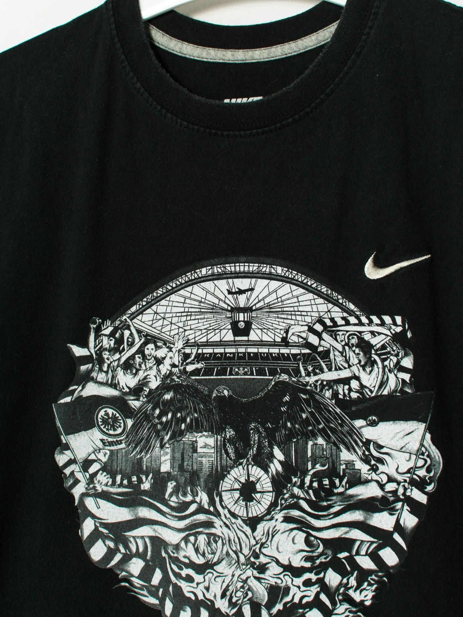 Eintracht Fráncfort Nike Official Football Black Cotton Tee