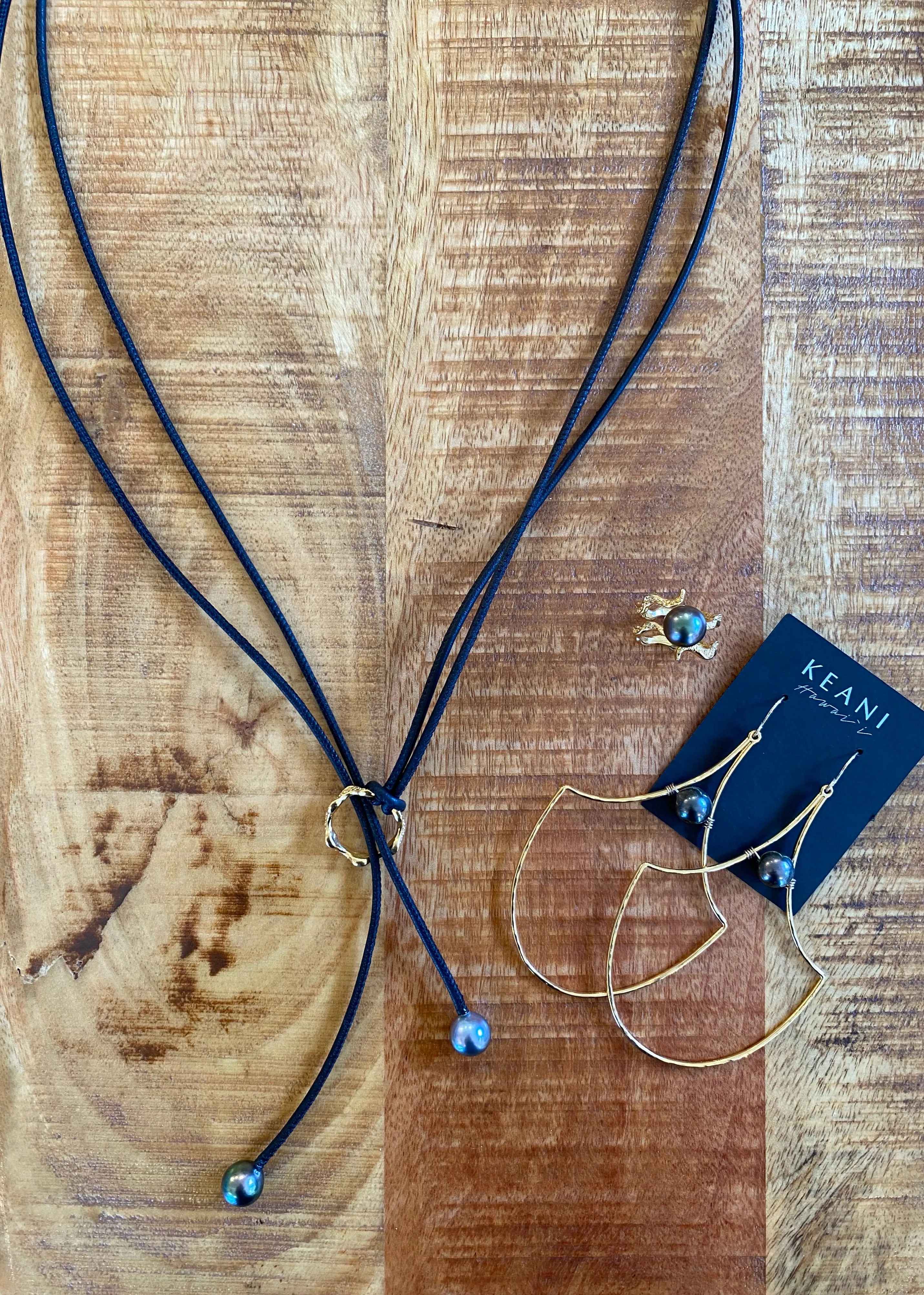 Honua Tahitian He'e Leather Lariat