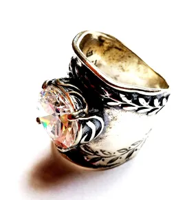 Sterling silver ring for woman set cz zicon.  Boho floral jewelry band.