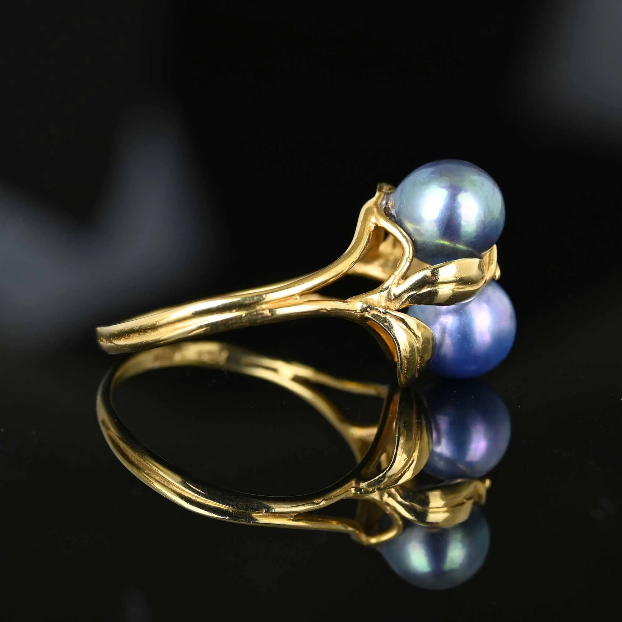 Vintage 14K Gold Gray Pearl Leaf Cocktail Ring